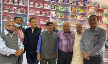 समाज सेवी ईश्वर सेवा के बराबर है - उमेश निगम