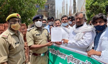 कृषि कानून के विरोध में रोष व्यक्त करने जा रहे किसानों को पुलिस ने किया हाउस अरेस्ट