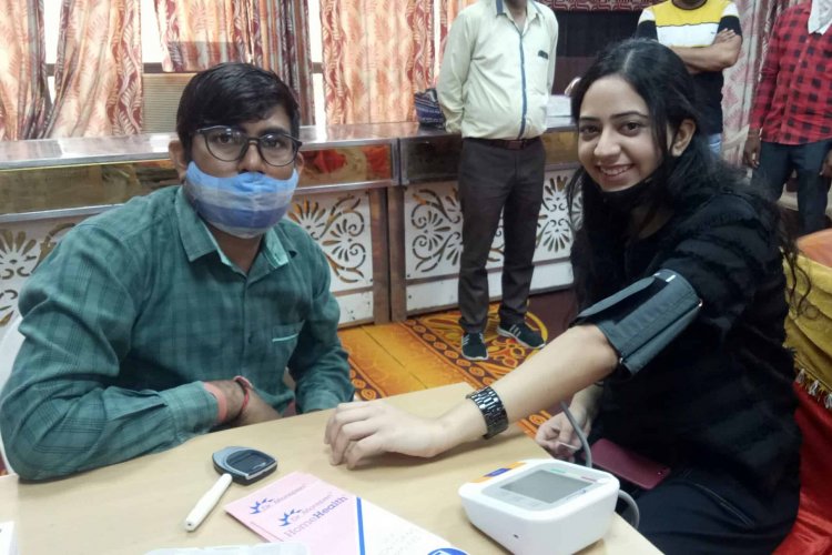 नोएडा: निशुल्क थैलेसीमिया माइनर टेस्ट जांच शिविर का हुआ आयोजन