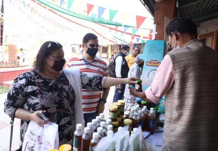 एनआईआरडीपीआर ने सरस मेले में ग्रामीण उत्पादों को ई-मार्केटिंग से प्रमोट करने के गुर सिखाए