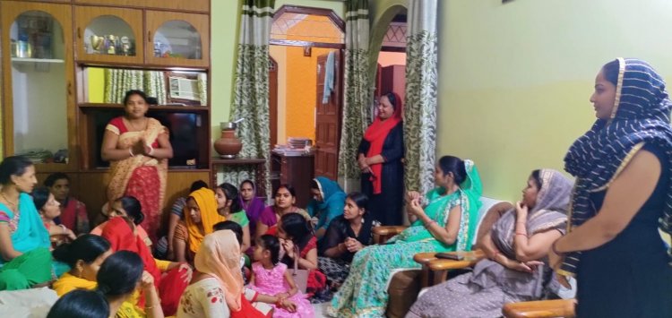महिला सशक्तिकरण के लिए प्रति सप्ताह बैठक