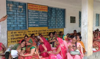 ( बिरनो ) आंगनबाड़ी कार्यकत्रियों को दिया गया प्रशिक्षण