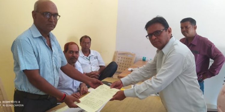 गाजीपुर पत्रकार एसोसिएशन के पद के लिए सूर्यवीर सिंह ने किया अध्यक्ष पद पर नामांकन दाखिल