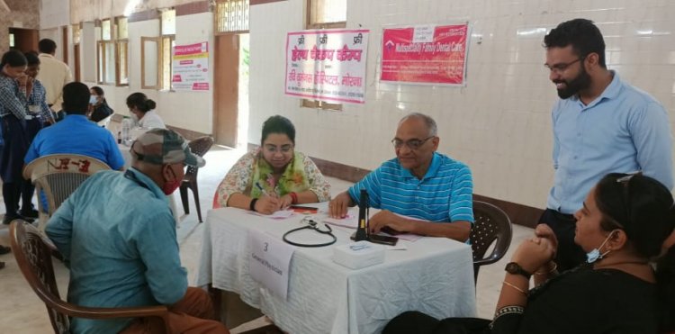 बची हुई दवाइयों को नोएडा लोक मंच के द्वारा संचालित दवा बैंक में दान करें - महेश सक्सेना