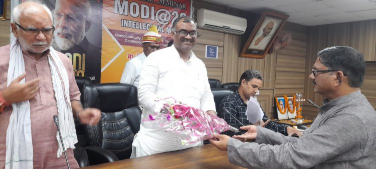 देश सेवा सुरक्षा प्रथम कर्तव्य- राज्यमंत्री गिरीश चंद्र यादव