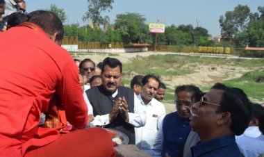 दुनिया का सबसे बड़ा चरखा गांधी जी की प्रतिमा के साथ बनेगा  खाटू श्याम दिल्ली धाम में - घनश्याम गुप्ता जावेरी
