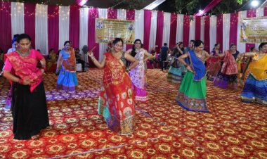 रजत विहार, सी ब्लाक में डांडिया व गरवा का हुआ आयोजन