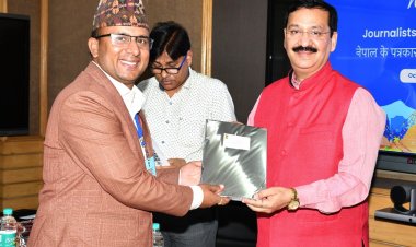 नेपाल के 18 पत्रकारों के प्रतिनिधिमंडल ने किया आईआईएमसी का दौरा