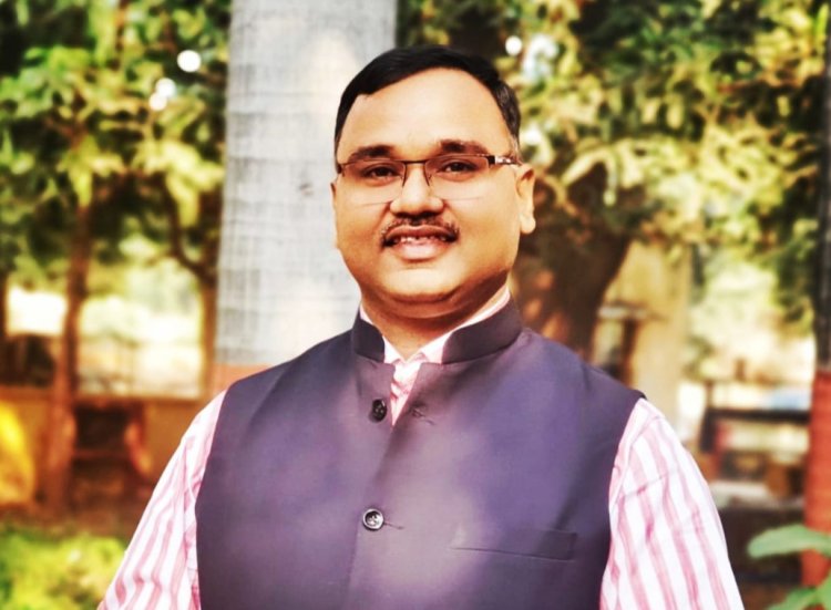 मोदीमय गुजरात - डॉ. सौरभ मालवीय 