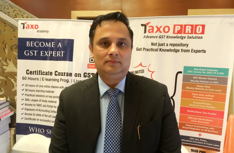 174 सेक्शन पर एक्सपर्ट कमेंट्री और इलस्ट्रेशन से आसान भाषा में समझता है टैक्सो