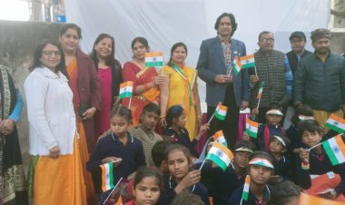 एसकेएफआई ने गणतंत्र दिवस पर बच्चों को बांटी शिक्षा सामग्री और कंबल