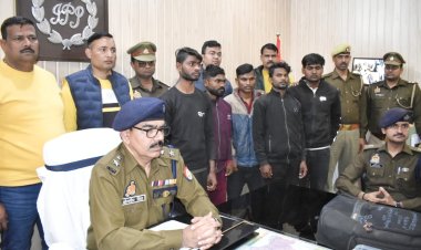 एन्ड्राइड फोन, तमंचा, व मोटर साइकिल के साथ लुटेरे गिरफ्तार