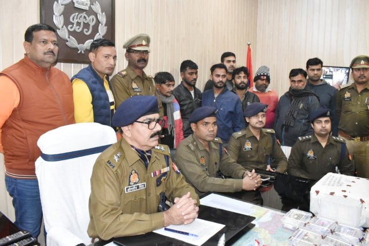 फर्जी नोट के साथ छः गिरफ्तार, जनपद के ही है आरोपी