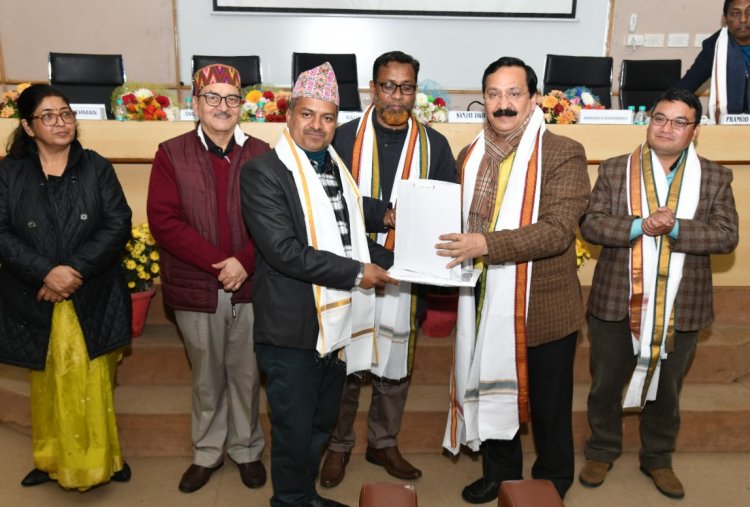 सार्क जर्नलिस्‍ट फोरम के प्रतिनिधि मंडल का आईआईएमसी दौरा