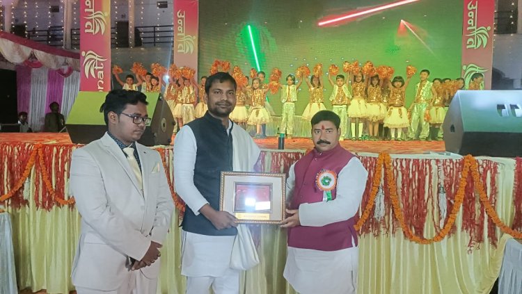 एस एस पब्लिक स्कूल के वार्षिकोत्सव मे हुआ भव्य कार्यक्रम