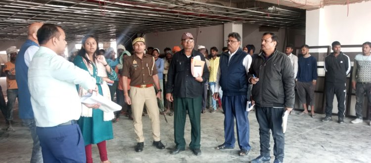 जिला महिला चिकित्सालय के निर्माण मे मिली खामियाँ