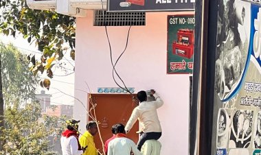 बिजली  चोरी और मीटर से छेड़छाड़ पड़ा भारी, 16 पर हुई कार्यवाही