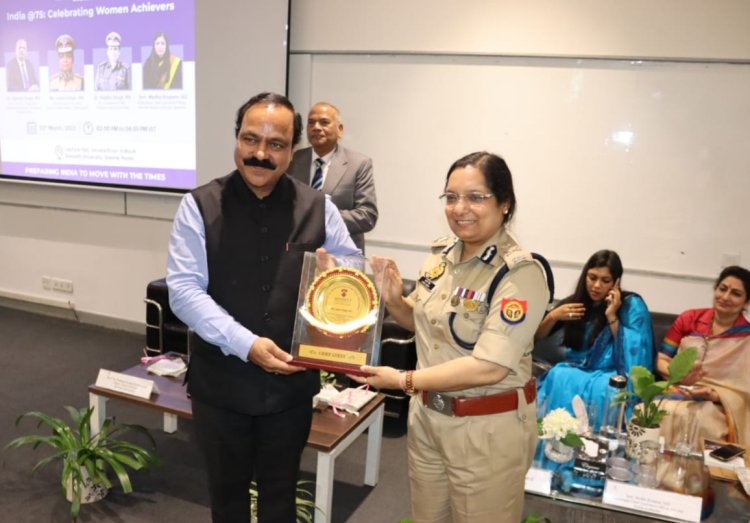 इंडिया सेलिब्रेटिंग वीमेन अचीवर्स सेमिनार में सम्मिलित हुई पुलिस आयुक्त लक्ष्मी सिंह