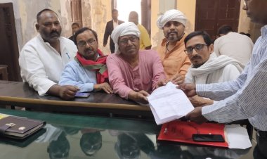 नगरपालिका प्रत्याशी ने लिया पर्चा वापस दिनेश यादव का राह आसान