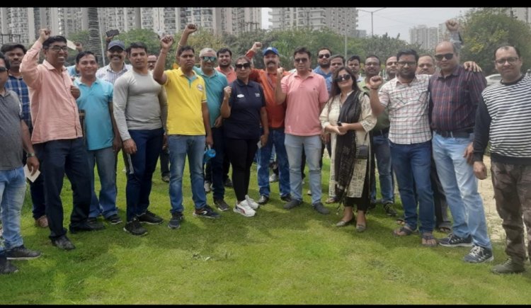 सभी निजी स्कूल 15% फीस वापसी आदेश करे  लाग, नहीं तो अभिभावक करेंगे आंदोलन