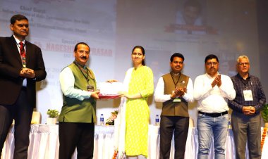 कैरियर नहीं, टारगेट पर करें फोकस : प्रो.द्विवेदी