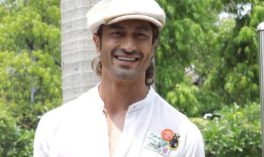 अभिनेता विद्युत जामवाल ने अपनी फिल्म 'आईबी 71' का दिल्ली में किया प्रमोशन