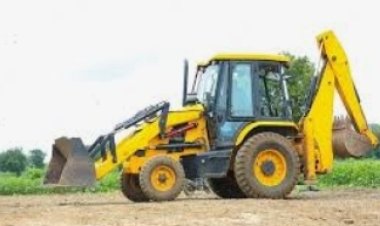 मिट्टी खनन पर जिलाधिकारी आर्यका अखौरी का दो टूक 