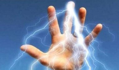 स्टार्टर दबाने गई वृद्ध महिला की करेंट से मौत