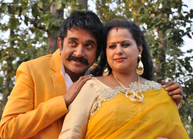 सरकारी व्यवस्था और फ़र्ज़ के बीच मार्मिक जंग 'चट्टान'