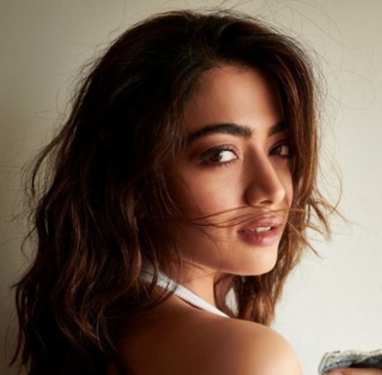 क्रंचीरोल ने भारत में एनीमे को बढ़ावा देने के लिये रश्मिका मंदाना के साथ भागीदारी की