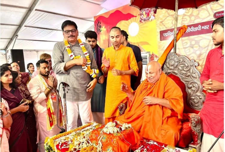 साधु का अर्थ आश्रम बनाना नहीं , जो राम की साधना में लीन रहे वही साधु - जगतगुरु