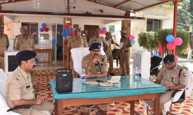 सभी व्यापारी दुकानदार सीसीटीवी कैमरे का करें प्रयोग - एसपी ओमवीर सिंह 