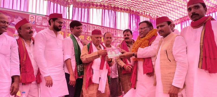 आजीवन अपने खून और पसीने से समाजवादी आंदोलन को सींचते रहे अर्जुन राय - नरेश उत्तम पटेल