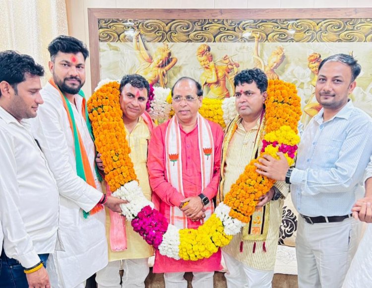 नवनियुक्त भाजपा जिलाअध्यक्ष व महानगर अध्यक्ष को किया गया सम्मानित