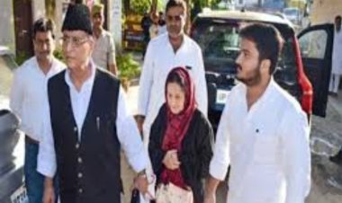 पूर्व मंत्री और सपा नेता आजम खान समेत पुत्र और पत्नि को सात साल की सजा