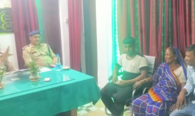 पट्टे की जमीन पर कब्जा नहीं मिलने से आहत दादी और पोते ने किया आत्मदाह का प्रयास