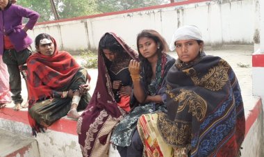 घर में घुसकर दबंगों ने महिलाओं को पिटा