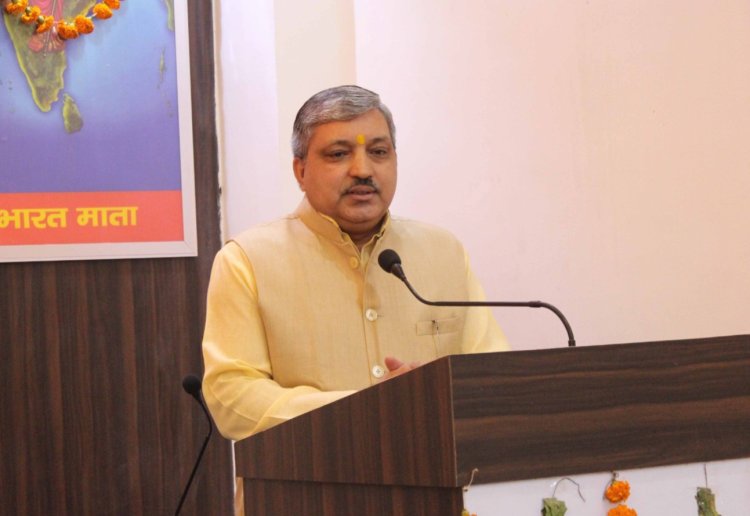 प्रेरणा जनसंचार शोध संस्थान में हुआ पत्रकार दीपावली मिलन समारोह