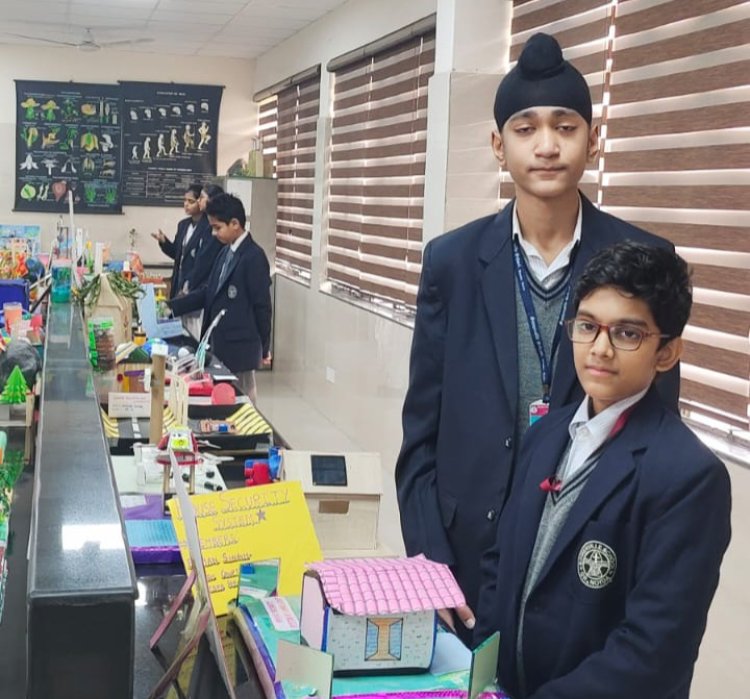 समरविल स्कूल में विज्ञान प्रदर्शनी का हुआ आयोजन