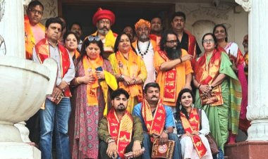 वाराणसी-अयोध्या-श्री लंका होते हुए शेष भारत माला तक की पवित्र श्री राम पग यात्रा पहुंची नई दिल्ली 