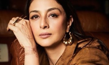 फ़िल्म क्रू मैं तब्बू की भूमिका सुर्खियां बटोर रही है