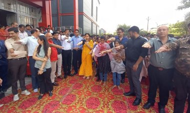 आपका एक वोट बहुत क़ीमती है इसकी ताक़त को समझें - विपिन मल्हन