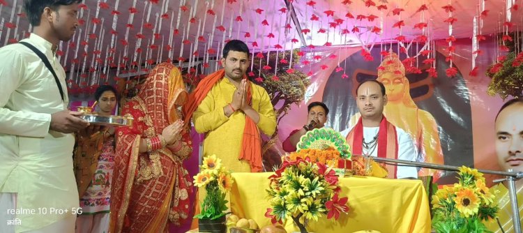 कथा के चौथे दिन उमड़ पड़ी मातृ शक्तियों की भीड़ कागभुशुण्डि की कथा सुन हुई मंत्र मुग्ध