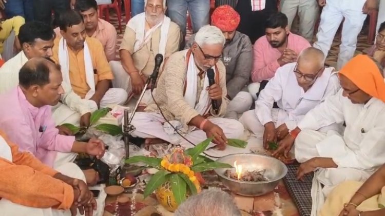 गाज़ीपुर. भाजपा चुनाव कार्यालय का पुर्व विधायक ने किया उदघाटन