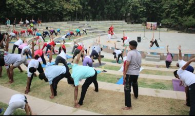 युवा शक्ति ने योग दिवस पर "प्लास्टिक को कहे न" कार्यक्रम के माध्यम से दिया जनसंदेश