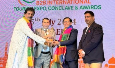 एमिटी विश्वविद्यालय के फैकल्टी ऑफ हॉस्पिटैलिटी एंड टूरिज्म के डीन डॉ. एम. सजनानी ‘प्रतिष्ठित उत्कृष्टता’ पुरस्कार से सम्मानित