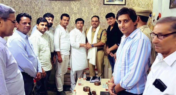 एसीपी के साथ मीटिंग में नोवरा ने रखी गाँवों की समस्याएं 