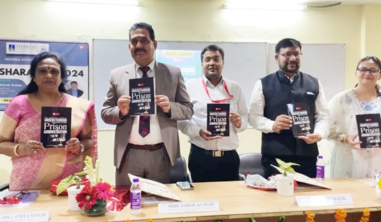 बार्स, ब्यूरोक्रेसी और बियॉन्ड: भारतीय जेल प्रशासन की गतिशीलता को समझना पुस्तक का हुआ विमोचन