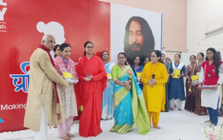 दिव्य ज्योति जाग्रति संस्थान के मंथन-सम्पूर्ण विकास केन्द्र द्वारा प्रशिक्षण सिलाई केंद्र का उद्घाटन