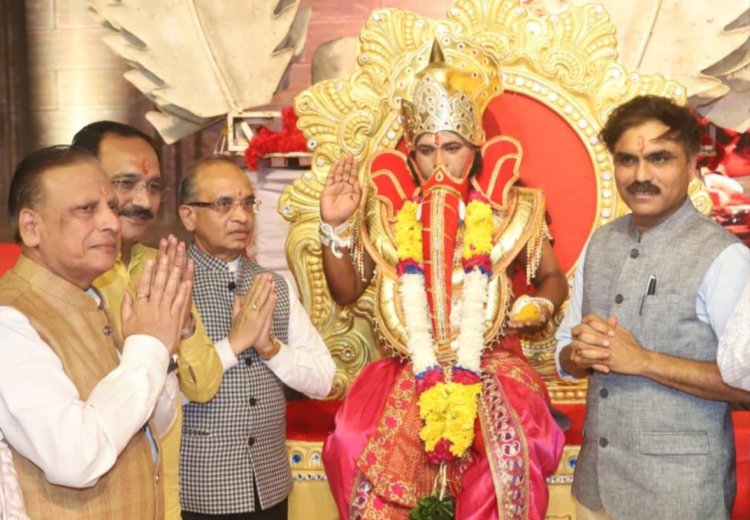 लाल किला मैदान पर गणेश पूजन से लीला मंचन प्रारंभ